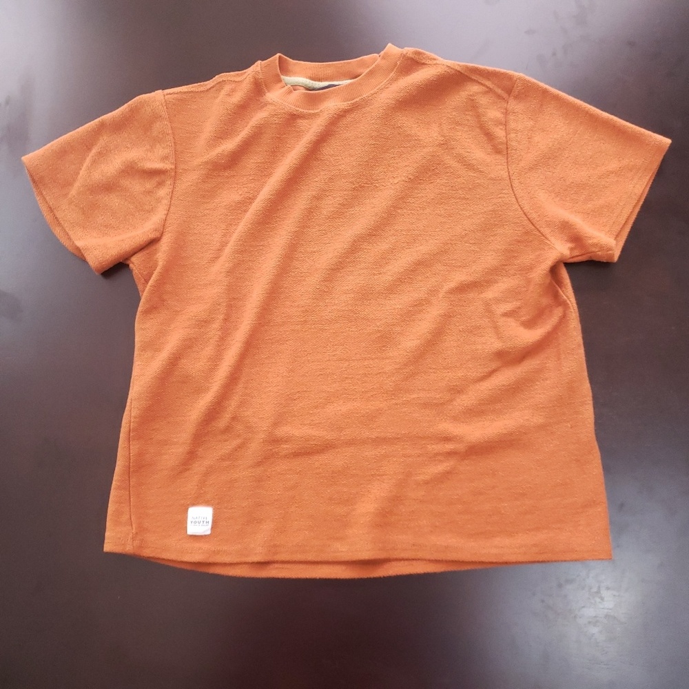 Short sleeve knit shirt